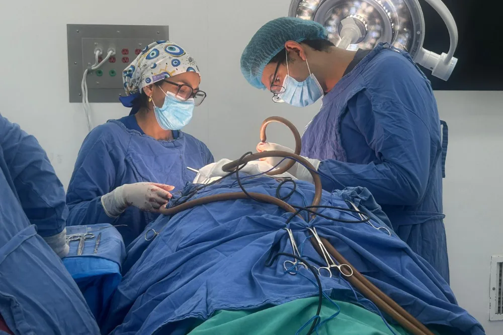 Manejo médico y quirúrgico de traumatismo craneoencefálico